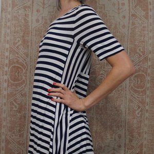 ⭐ loft striped tshirt dress